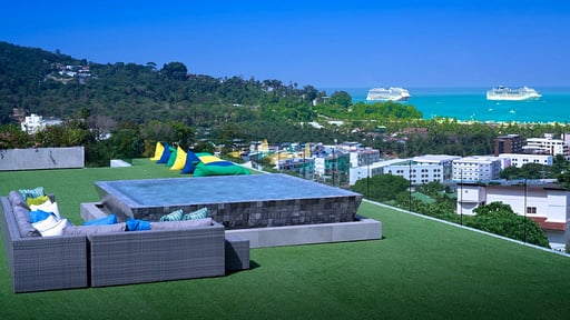 Villa Enjoy Rooftop lounge