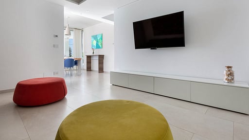 Villa Era Media room