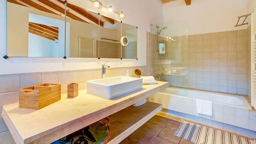 Villa Comella Slaapkamer 1