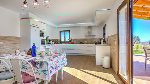 Villa Es Llac Dining area