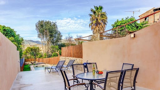 Villa Es Mirador Campanet Dining area 2