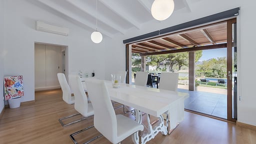 Villa Es Puig Xacons Обеденная зона