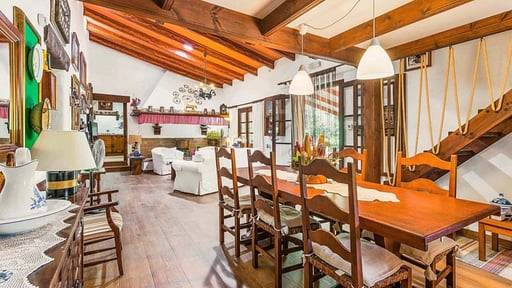 Villa Es Refugi Dining area