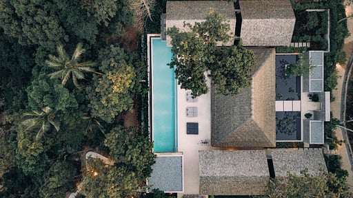 Villa Escape 4 Drone foto's