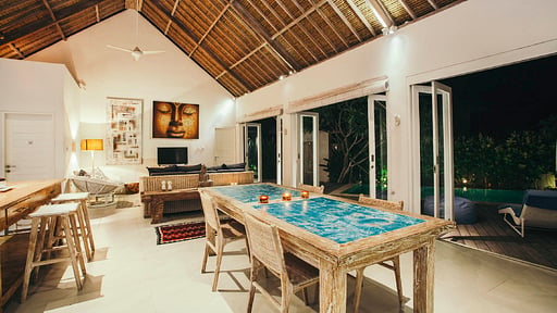 Villa Escape Dining area