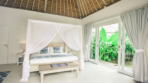 Villa Escape Bedroom 2