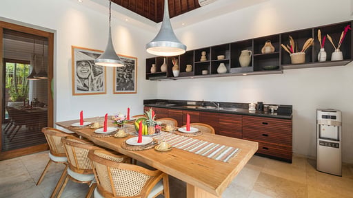 Villa Eshara 4 Dining area 2