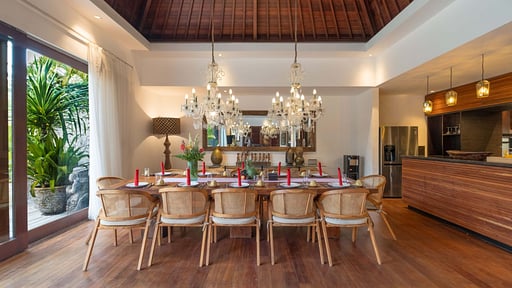 Villa Eshara 1 Dining area