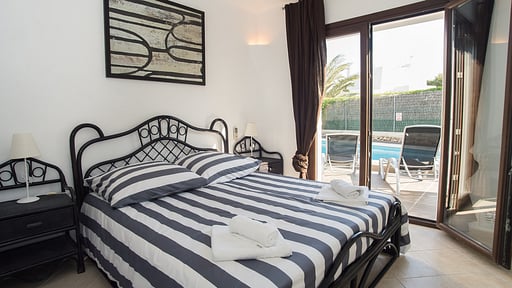 Villa Esmeralda Bedroom 2