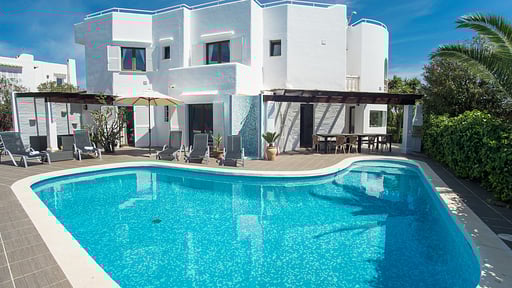 Villa Esmeralda Swimming pool