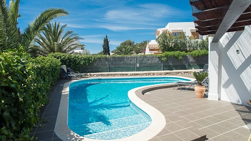 Villa Esmeralda Swimming pool