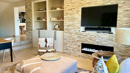 Villa Espera Media room