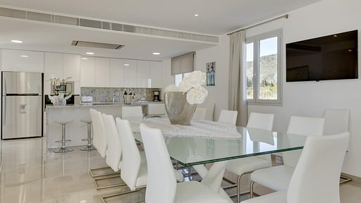 Villa Esplendor del Frare Dining area 1