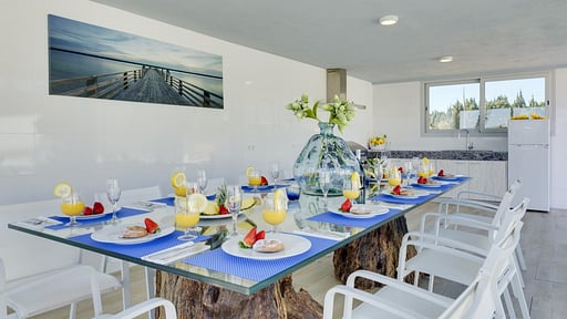 Villa Esplendor del Frare BBQ equipment