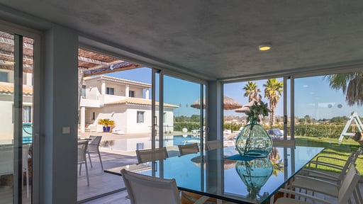 Villa Esplendor del Frare BBQ equipment