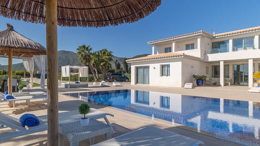 Villa Esplendor del Frare Swimming pool