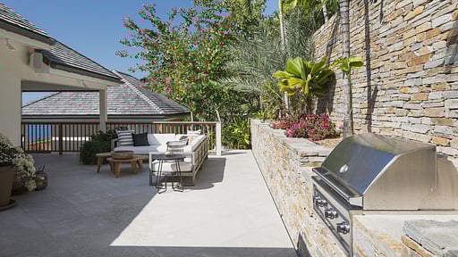 Villa Esprit de Roche BBQ equipment