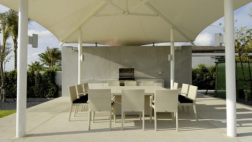 Villa Essenza Dining area