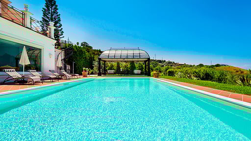 Villa Estella Swimming pool