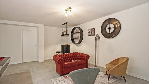 Villa Ester Billiard