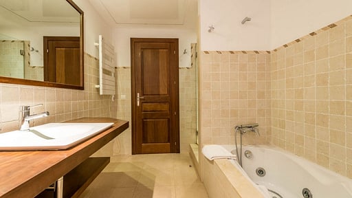 Villa Etruria Bedroom 2