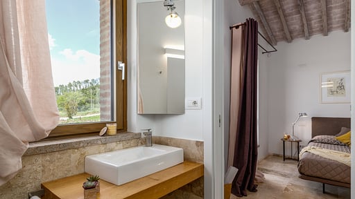 Villa Etrusca Bedroom 2