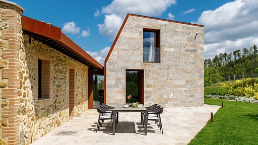 Villa Etrusca Others