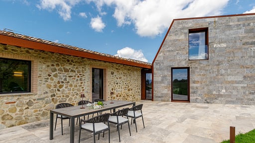 Villa Etrusca Others