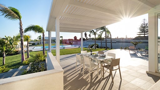 Evanthe Garden - Diantha Dining area