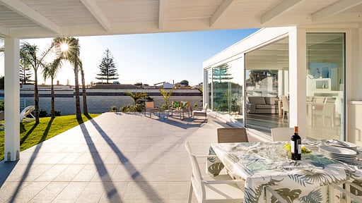Evanthe Garden - Diantha Dining area