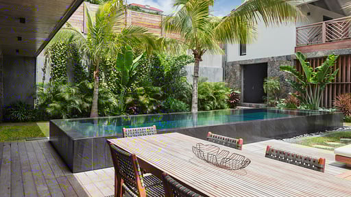 Villa Excuse My French Zwembad