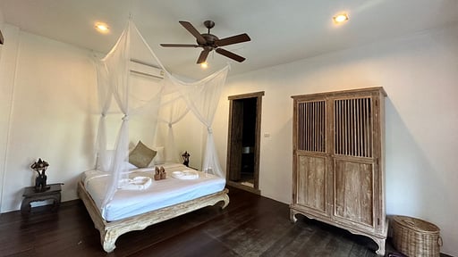 Villa Exotica Bedroom 2