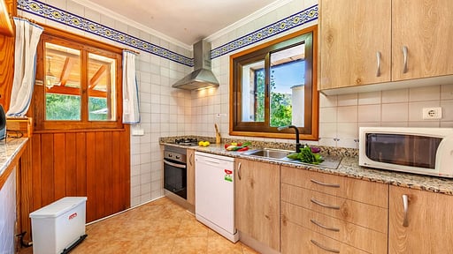 Villa Faisan Kitchen