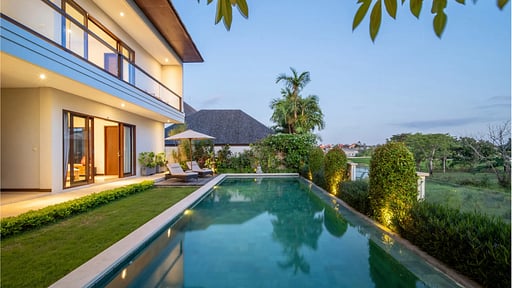 Villa Fajar Swimming pool