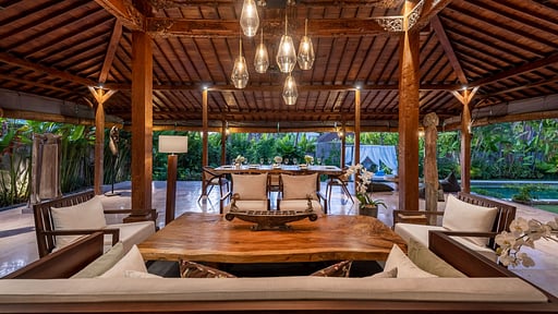 Villa Fallopia Living room
