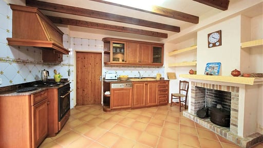 Villa Fanals Kitchen