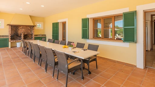 Villa Fandango Dining area