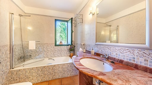 Villa Fanga Bedroom 1