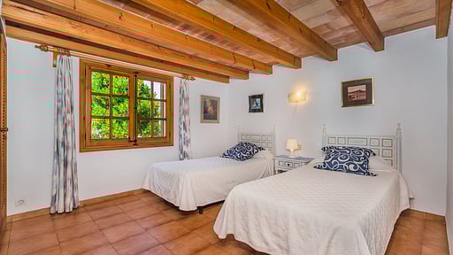 Villa Tugarre Bedroom 2