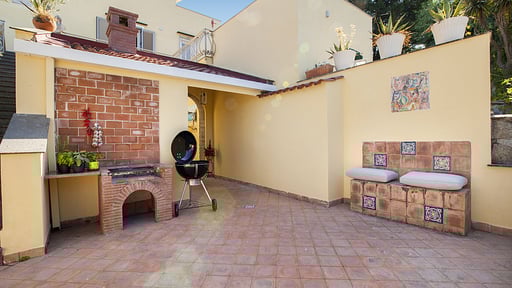 Villa Ferrara Others