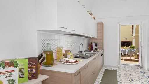 Villa Ferrara Kitchen
