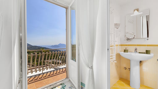 Villa Ferrara Bedroom 3