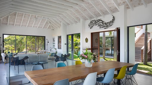 Villa Feyrouz Dining area