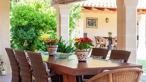 Villa Finca Can Roig Dining area
