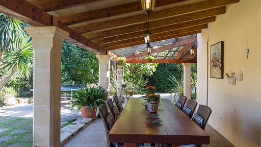 Villa Finca Can Roig Dining area