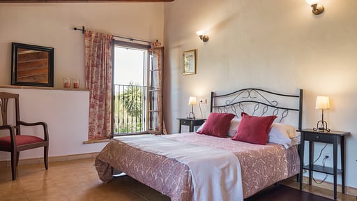 Villa Finca Can Roig Bedroom 1