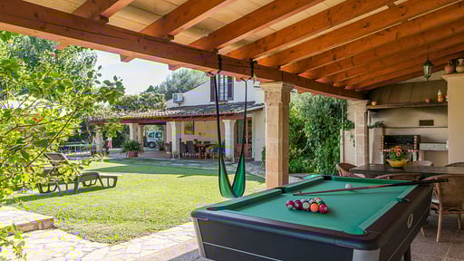 Villa Finca Can Roig Billiard