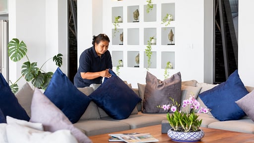 Villa Firefly Villa staff