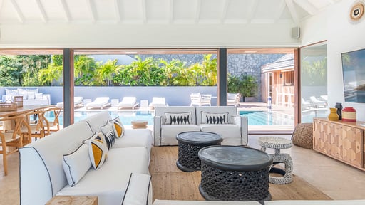 Villa Firefly Media room