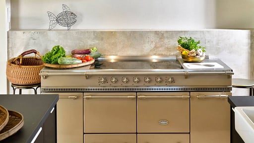 Villa Flamingo Kitchen